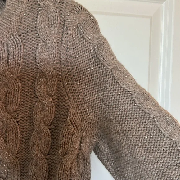 EUC Loft dove gray cable knit sweater size MP wool blend with silver threads - Picture 5 of 8